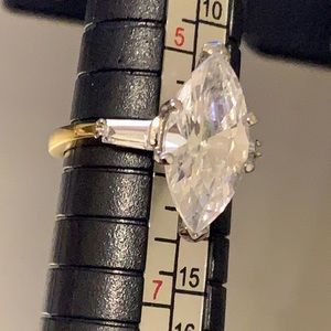 Vintage NWOT 18KGE Custom Marquise Shape CZ Stone Ring Sz 6